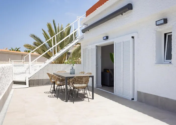 Urbania Atico Deluxe By Sunkeyrents فيلة