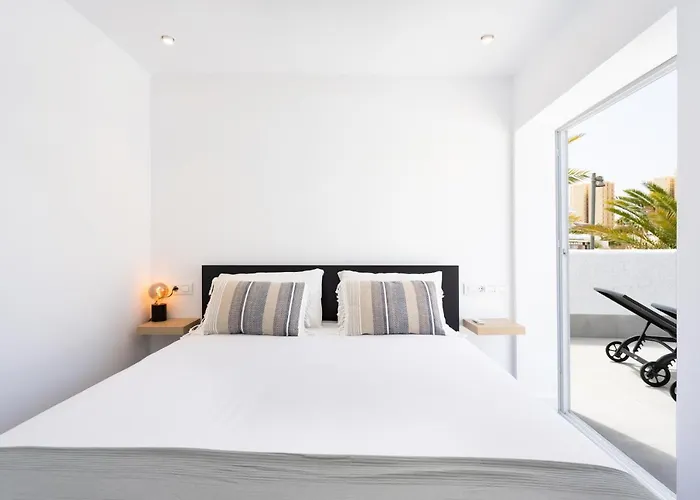 Villa Urbania Atico Deluxe By Sunkeyrents