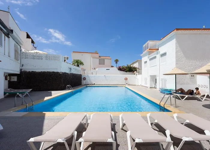 Villa Urbania Atico Deluxe By Sunkeyrents