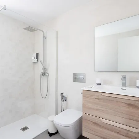 וילה Urbania Atico Deluxe By Sunkeyrents